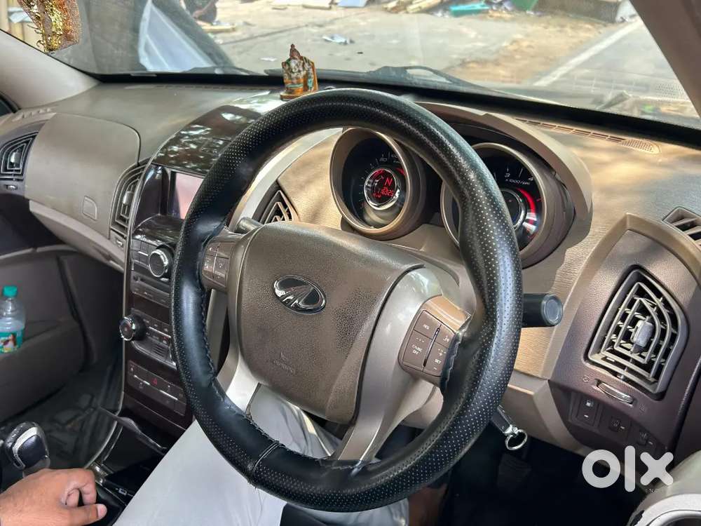 Mahindra Xuv500 W8