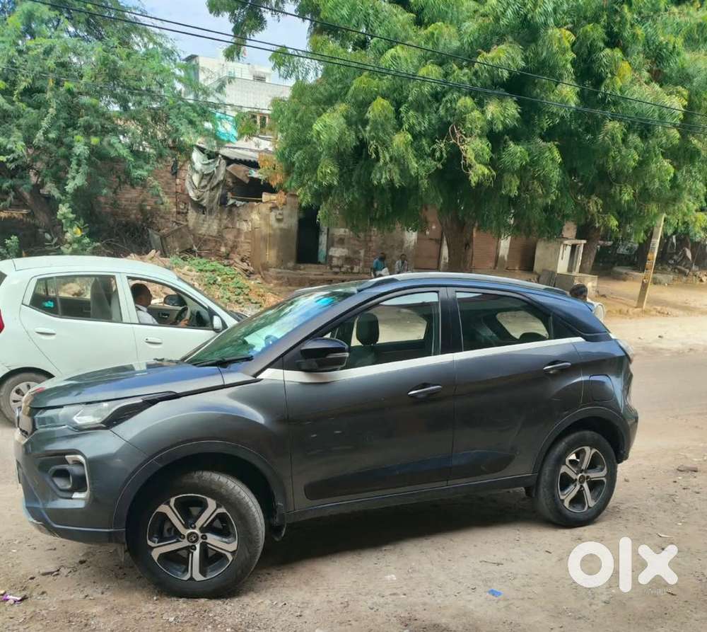 Tata Nexon Petrol Well Maintained