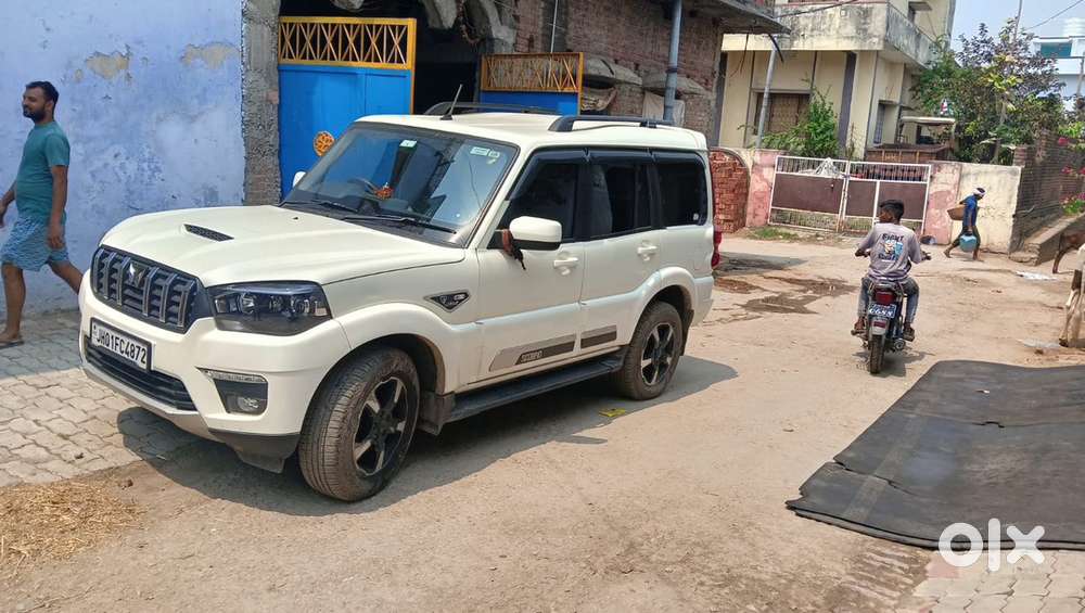 Mahindra Scorpio Classic 2023