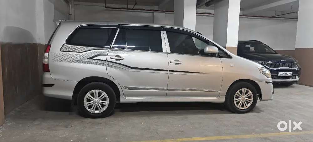 Toyota Innova 2014 Diesel Well Maintained