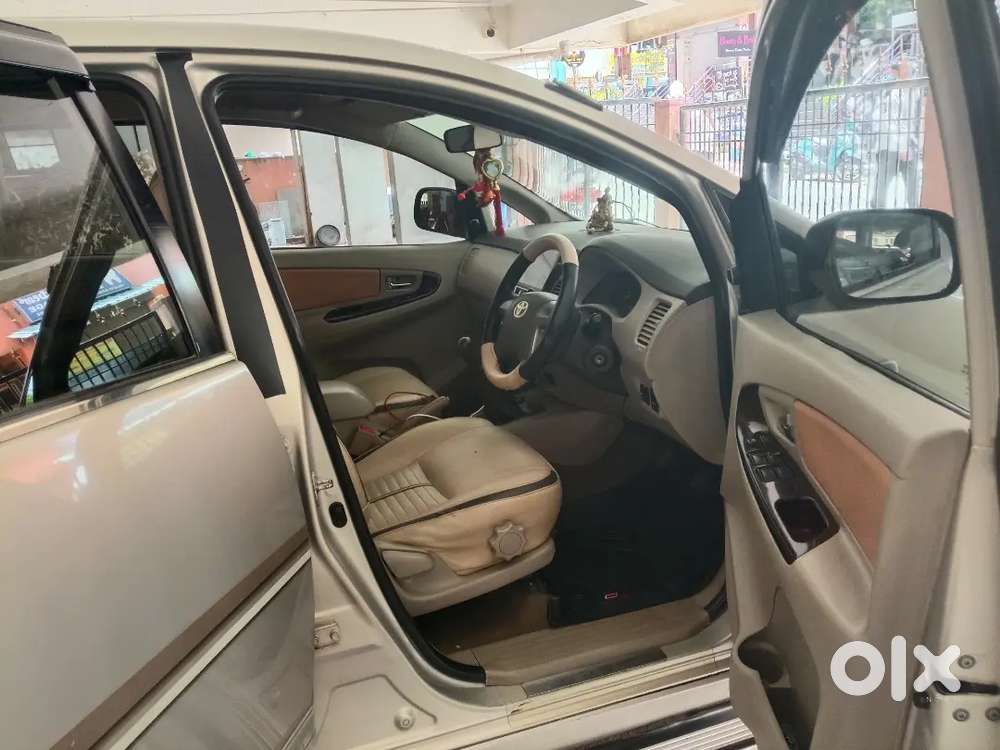 Toyota Innova Diesel Manual 2012 Year