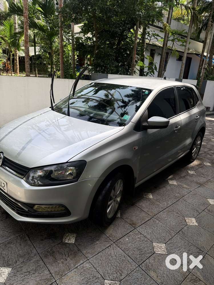 Volkswagen Polo Manual 2015 Year