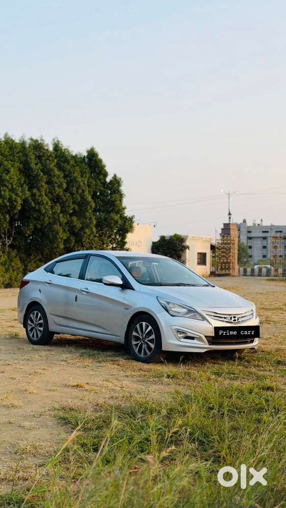 Hyundai Fluidic Verna 2015