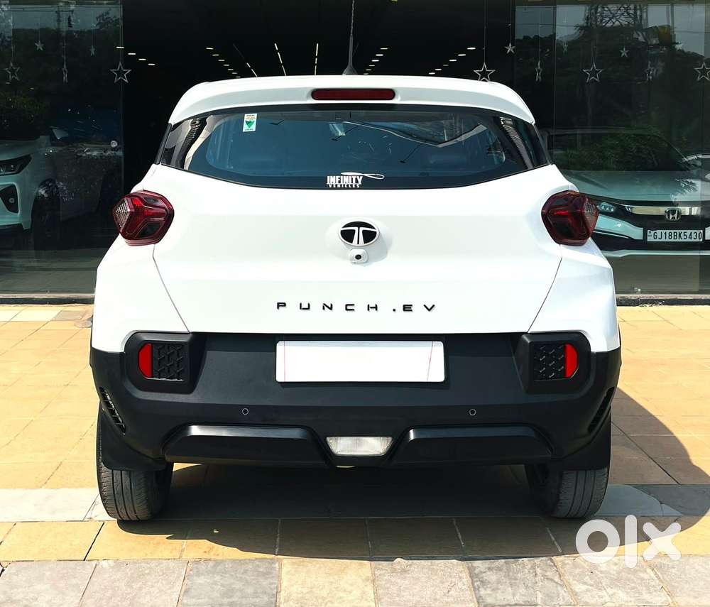 Tata Punch Ev Smart Plus, 2024, Electric
