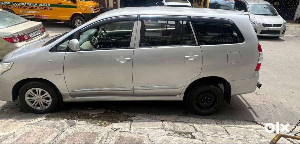 Toyota Innova 2015 Model Silver Color