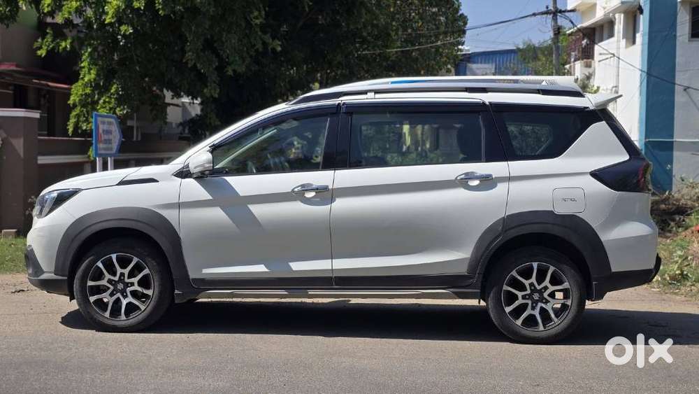Maruti Suzuki Xl6 1.5 Alpha Mt, 2023, Petrol