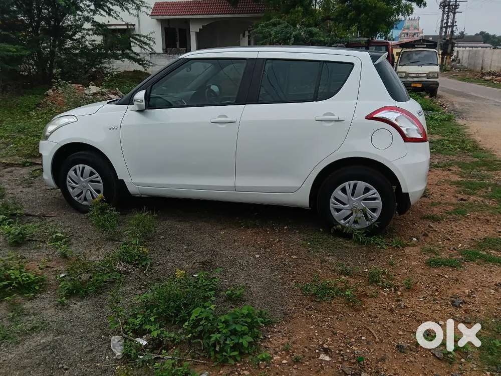 Maruti Suzuki Swift Vxi Petrol 2016