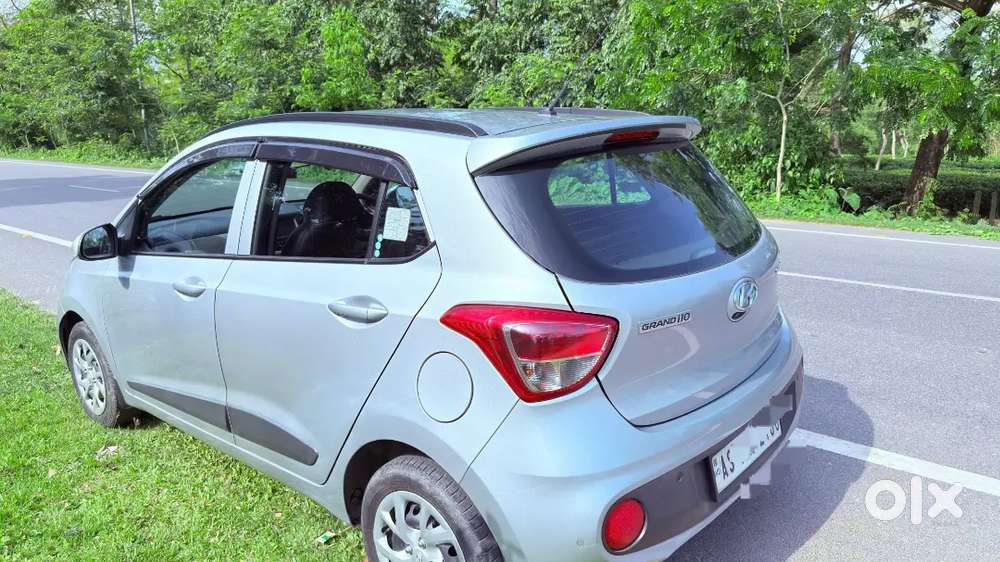 Hyundai Grand I10 2020 Petrol 20000 Km Driven