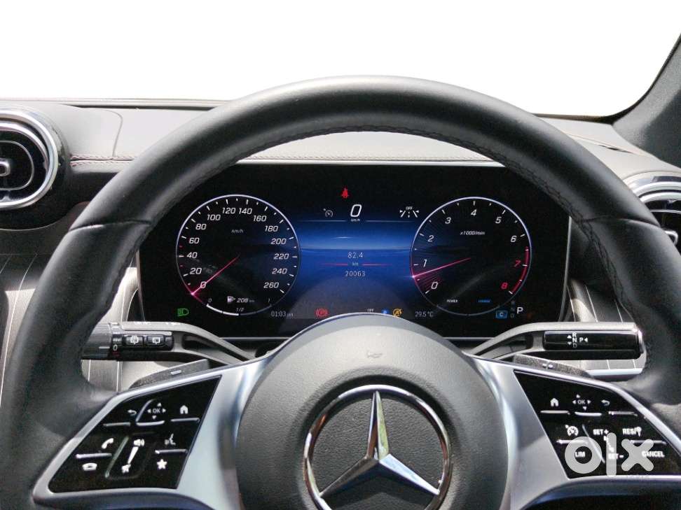 Mercedes-Benz GLC 300 4MATIC, 2023, Petrol