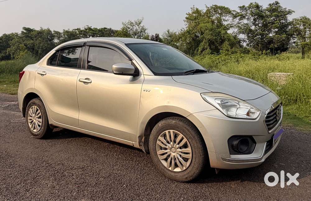 Maruti Suzuki Swift Dzire 1.2 Vxi, 2017, Petrol