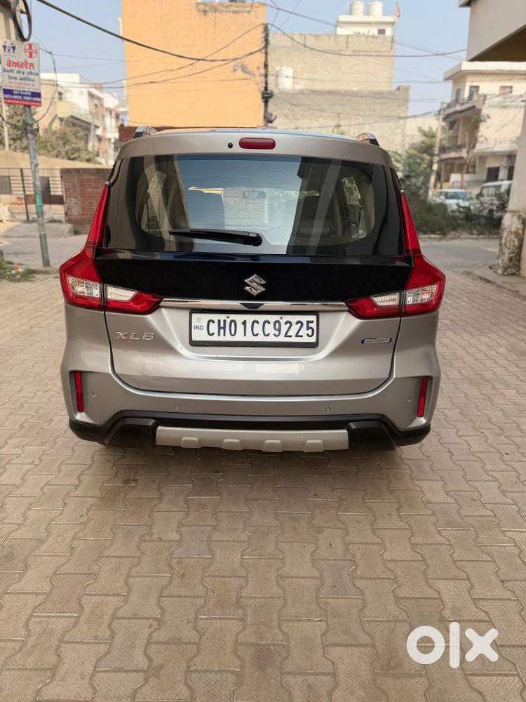 Maruti Suzuki Xl6 Alpha, 2020, Petrol