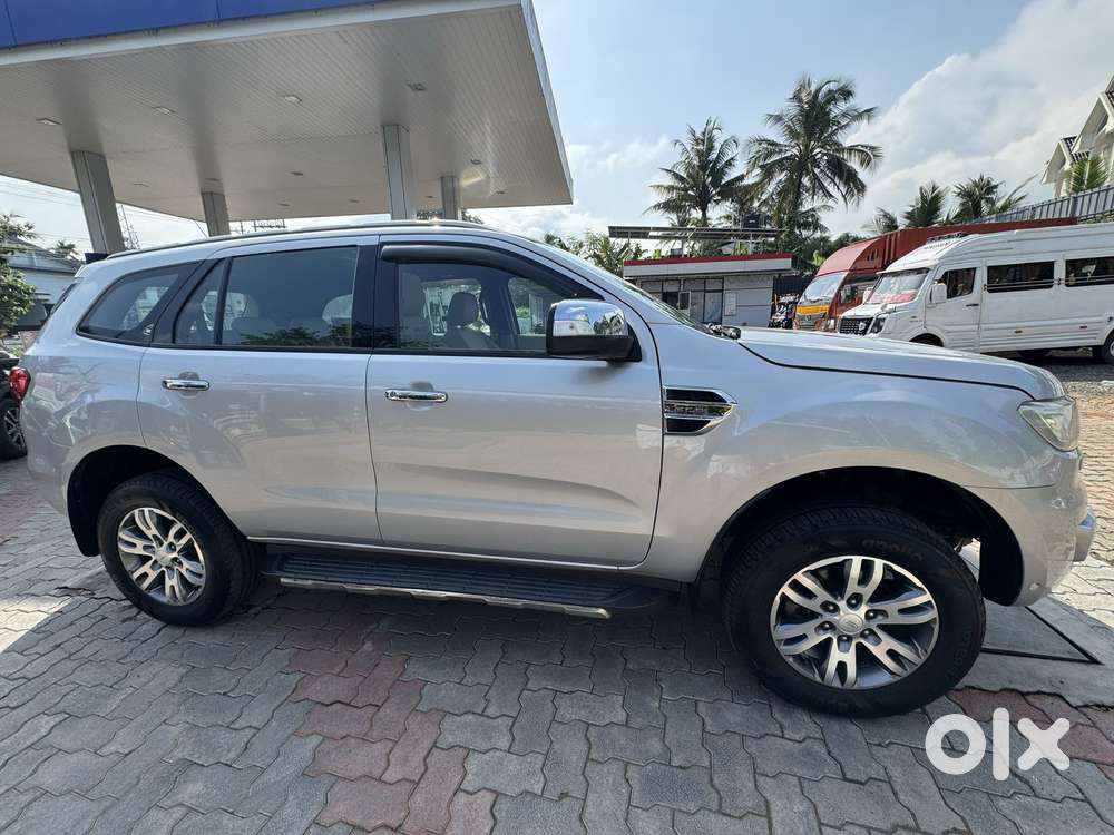 Ford Endeavour 3.2 Titanium At 4x4, 2016, Diesel