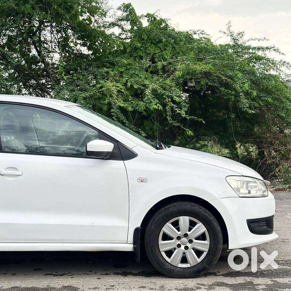 Volkswagen Polo Petrol Trendline 1.2l, 2012, Petrol