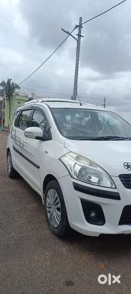 Maruti Suzuki Ertiga 2015