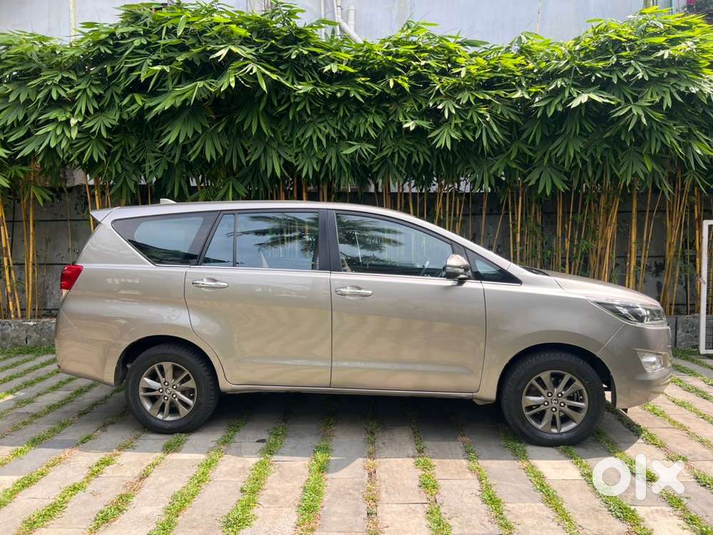 Toyota Innova Crysta Good Condition Re Registration