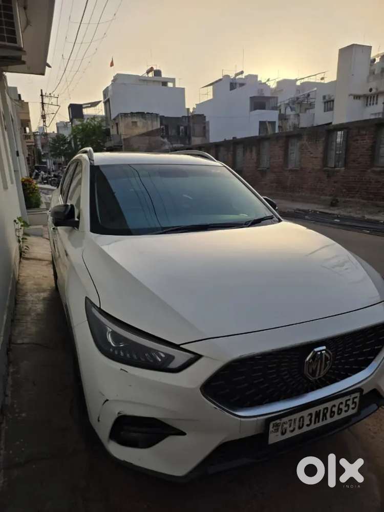 Mg Astor 2023 Petrol 28110 Km Driven