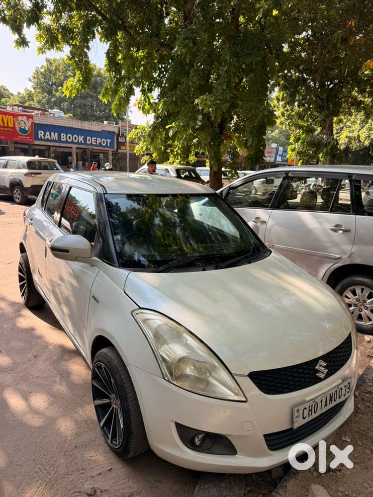 Maruti Suzuki Swift 2012