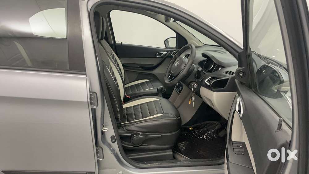Tata Tiago 1.2 Revotron Xz Plus Dual Tone, 2019, Petrol