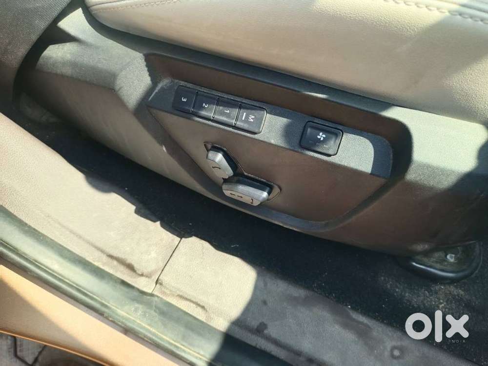 Tata Safari Accomplished Plus Dual Tone, 2023, Diesel