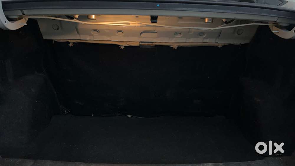 Maruti Suzuki Swift Dzire Vxi 1.2, 2014, Petrol