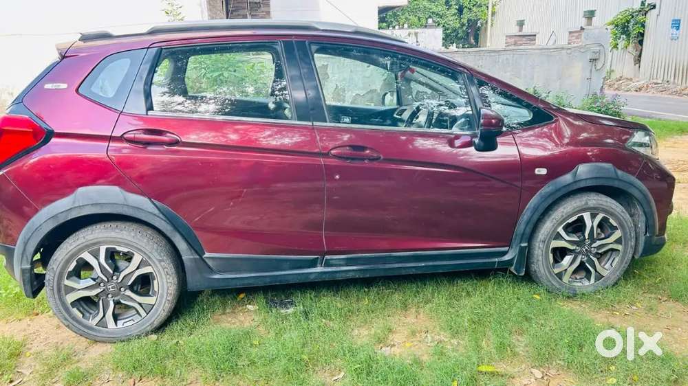 Honda Wr-v 2018 Dec  Manual Petrol Car Smt Less Driven