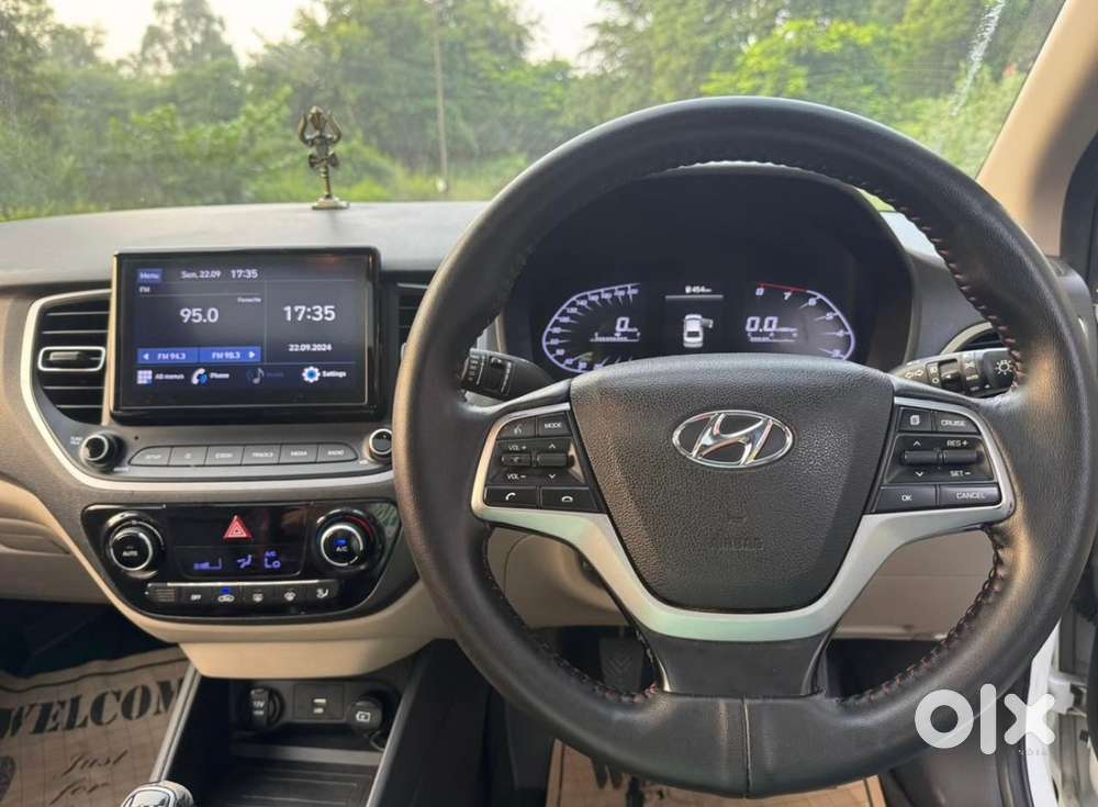 Hyundai Verna Sx (o) 2020 Sunroof Top Model Push Button Start