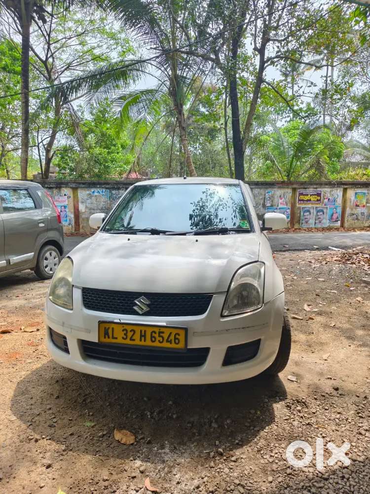 Maruti Suzuki Dzire 2015 Diesel 298200 Km Driven