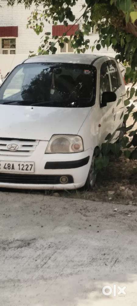 Hyundai Santro 2012 Lpg Well Maintained