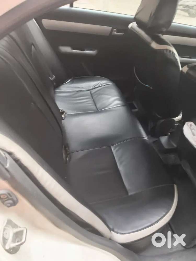 Maruti Suzuki Dzire 2011 Petrol 96500 Km Driven