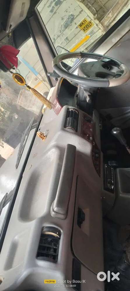 Mahindra Bolero 2002