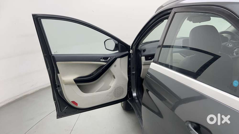 Tata Nexon 1.2 Revotron Xz Plus (s), 2022, Petrol