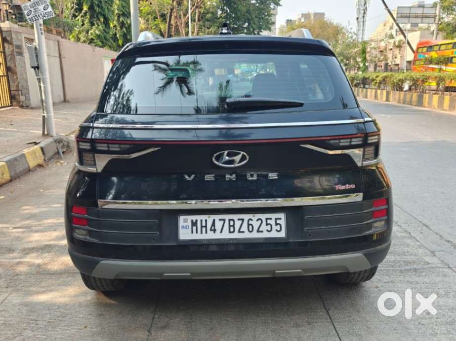 Hyundai Venue 1.0 S (o) Turbo Dct, 2025, Petrol