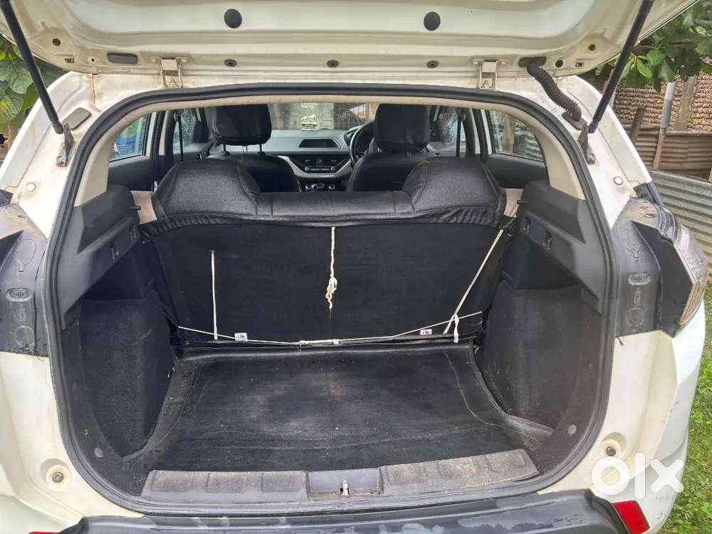 Tata Nexon Xm