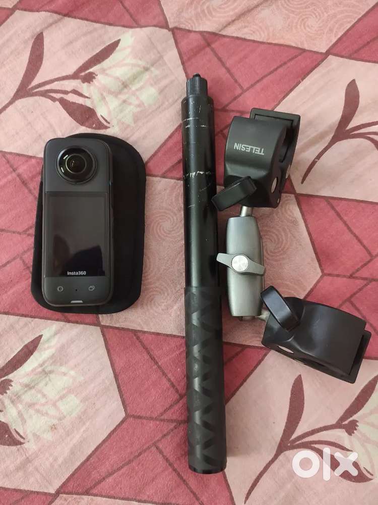 Insta360 X3 with Invisible stick and Telesin clamp