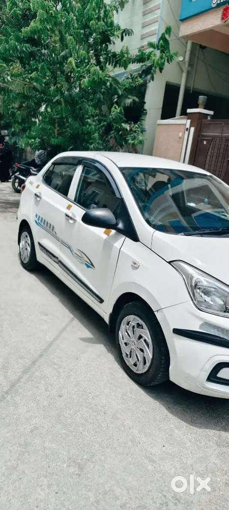 Hyundai Xcent Cng &. Petrol