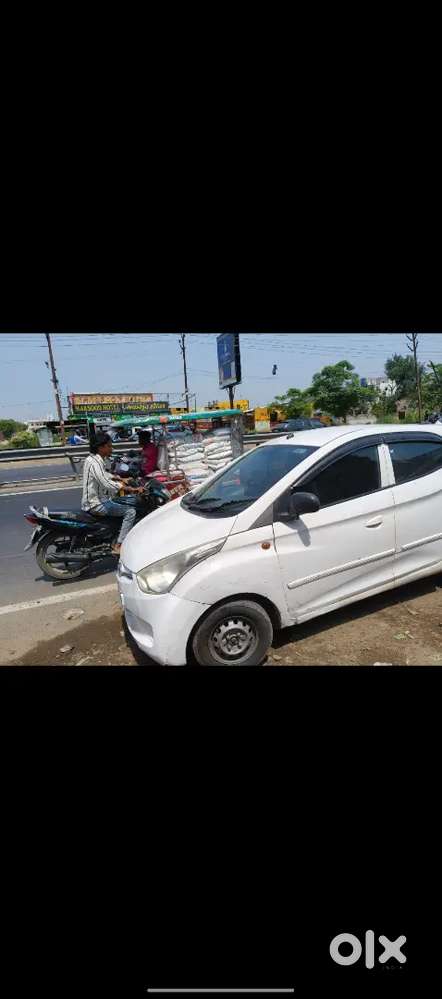 Hyundai Eon Era 2013 Petrol