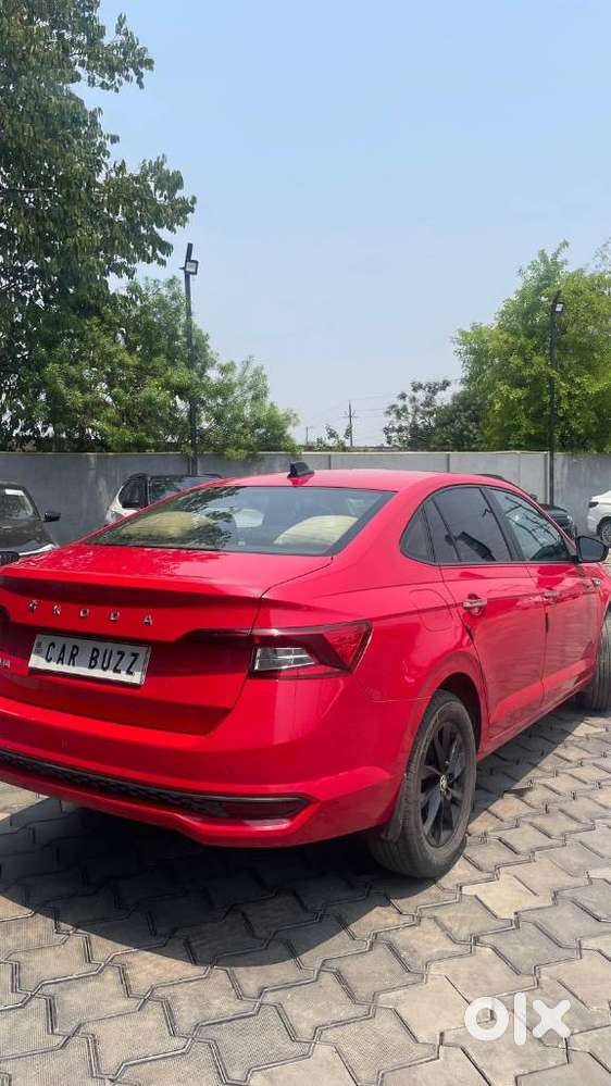 Skoda Slavia Ambition 1.0l Tsi Mt, 2023, Petrol