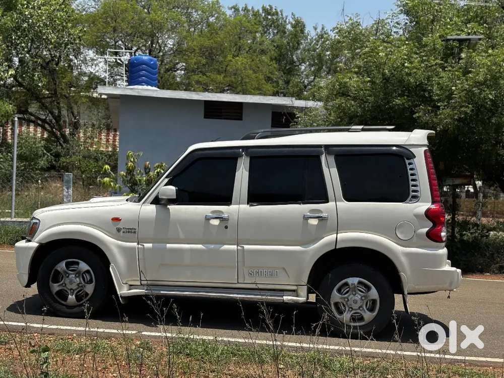 Mahindra Scorpio 2010 Diesel Well Maintained