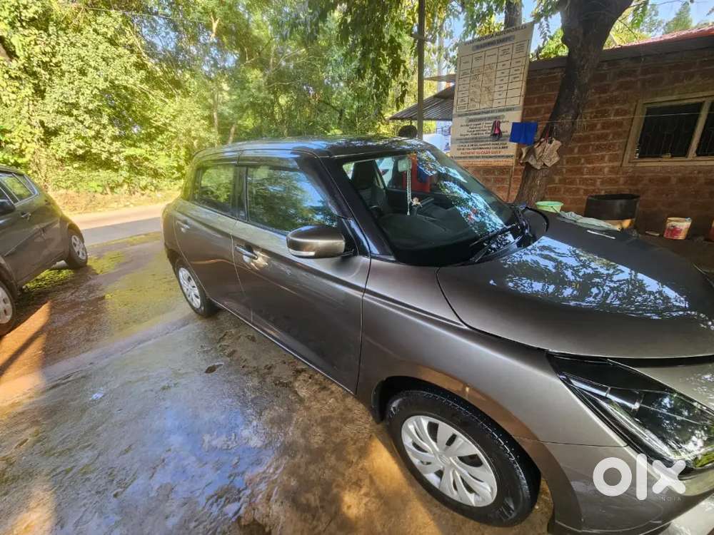 Maruti Swift Automatic Vxi 2025 Model