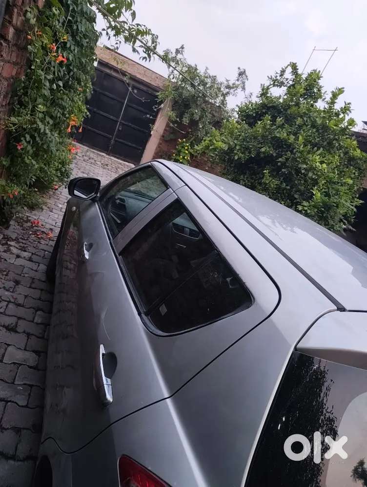 Maruti Suzuki Swift 2012 Diesel Car...up16 No Hai