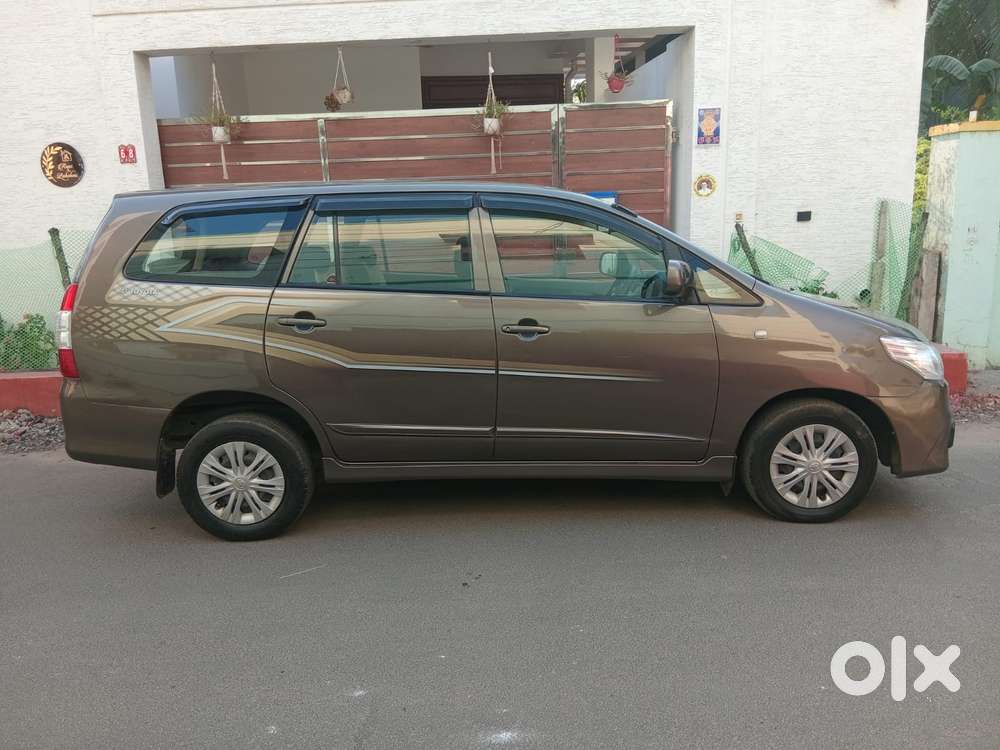 Toyota Innova 2.0 Gx 8 Seater, 2015, Diesel