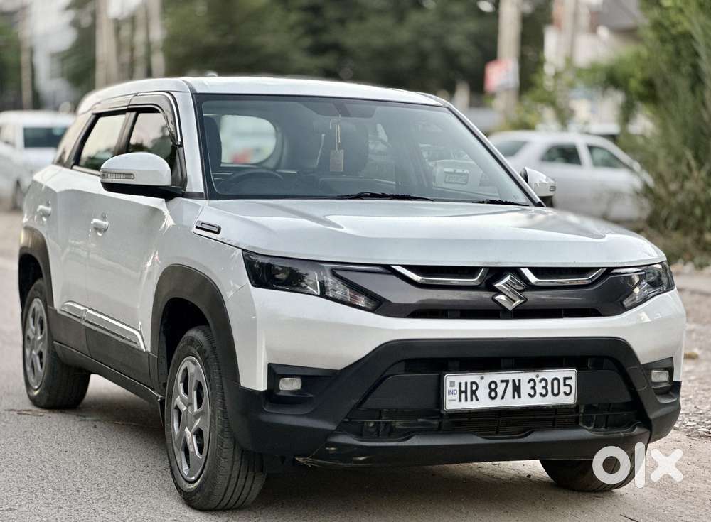 Maruti Suzuki Brezza Lxi S-cng, 2023, Cng & Hybrids