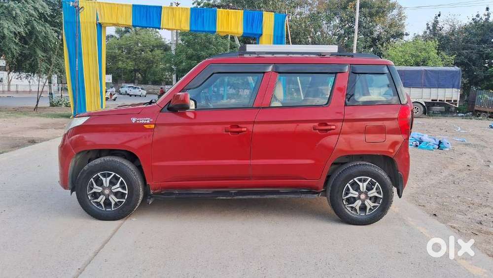 Mahindra Tuv 300 T6, 2017, Diesel