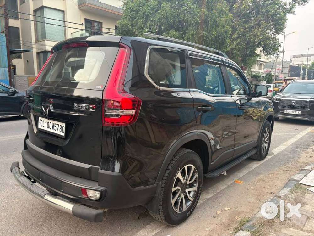 Mahindra Scorpio-n 2.0 Z2 Petrol Mt 7 Str, 2023, Petrol