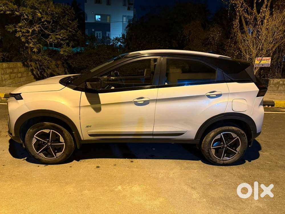 Tata Nexon Ev 2024 Empowered +lr