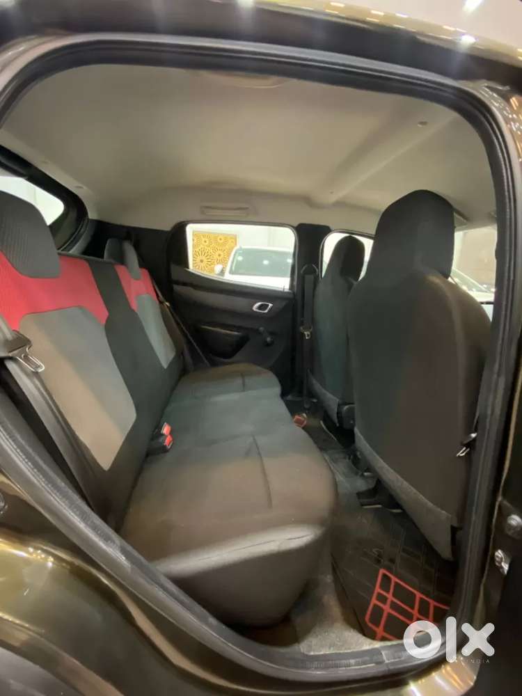 Renault Kwid 1.0 Rxt Amt, 2018, Petrol