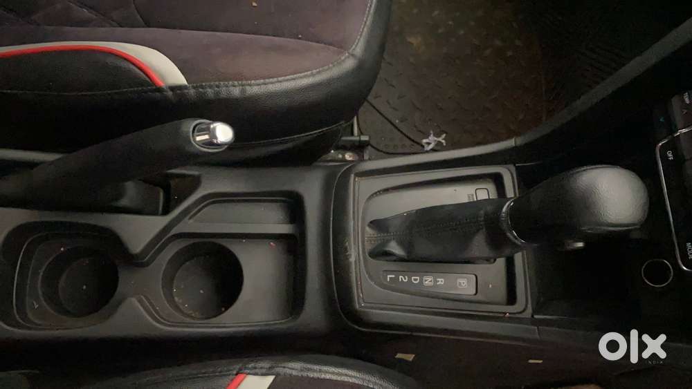 Maruti Suzuki Vitara Brezza 1.5 Zxi Plus At, 2020, Petrol