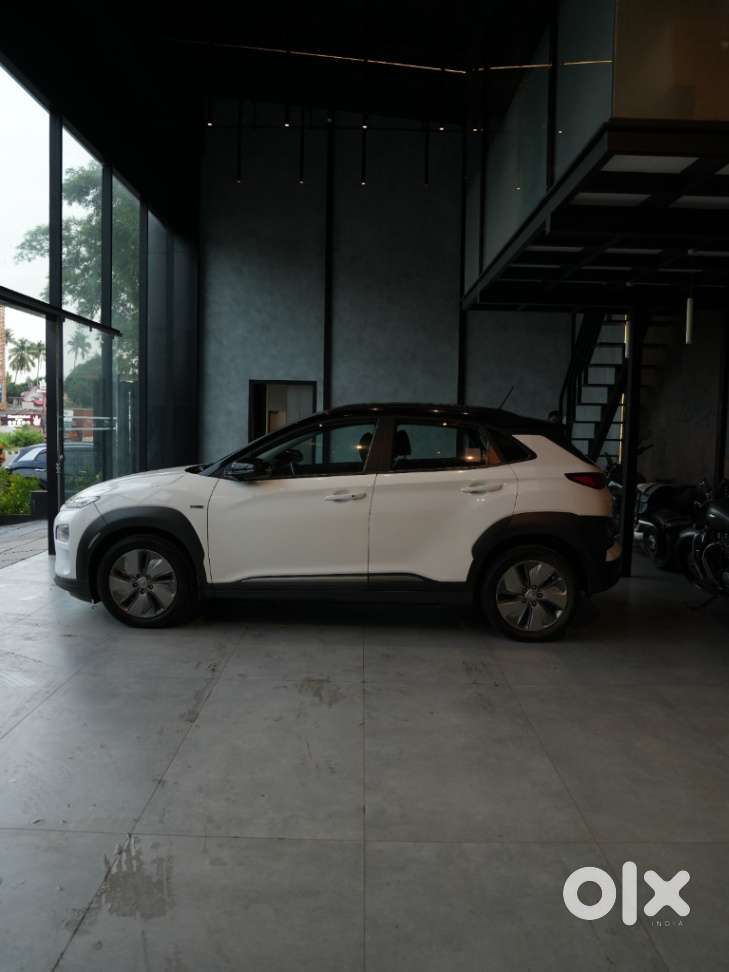 Hyundai Kona Electric Premium Dual Tone, 2020, Electric