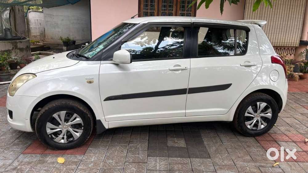 Power Window, No Accident And Replacement, New Brand Tyres