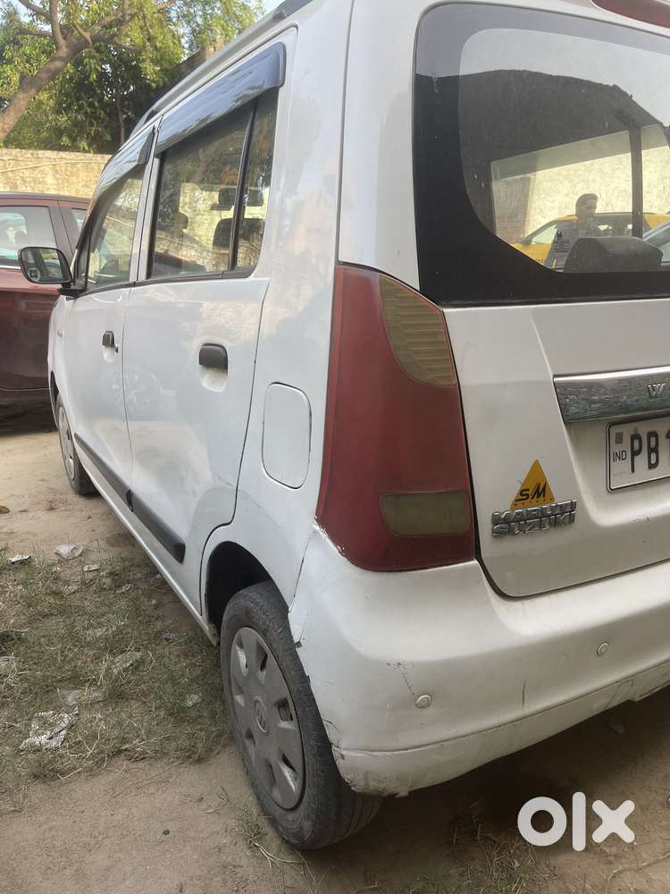 Maruti Suzuki Wagon R Lxi, 2012, Petrol